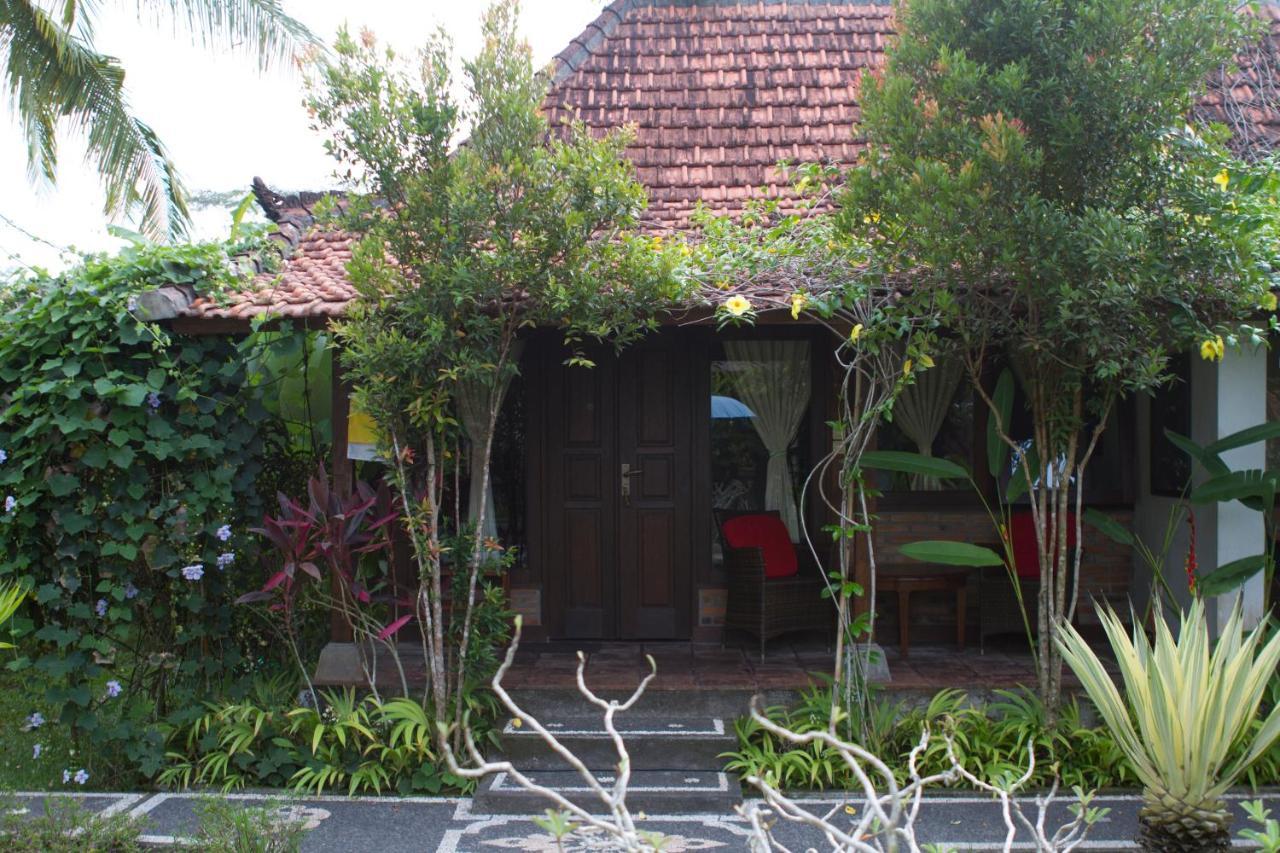 Rumah Sungai Villa Ubud Esterno foto