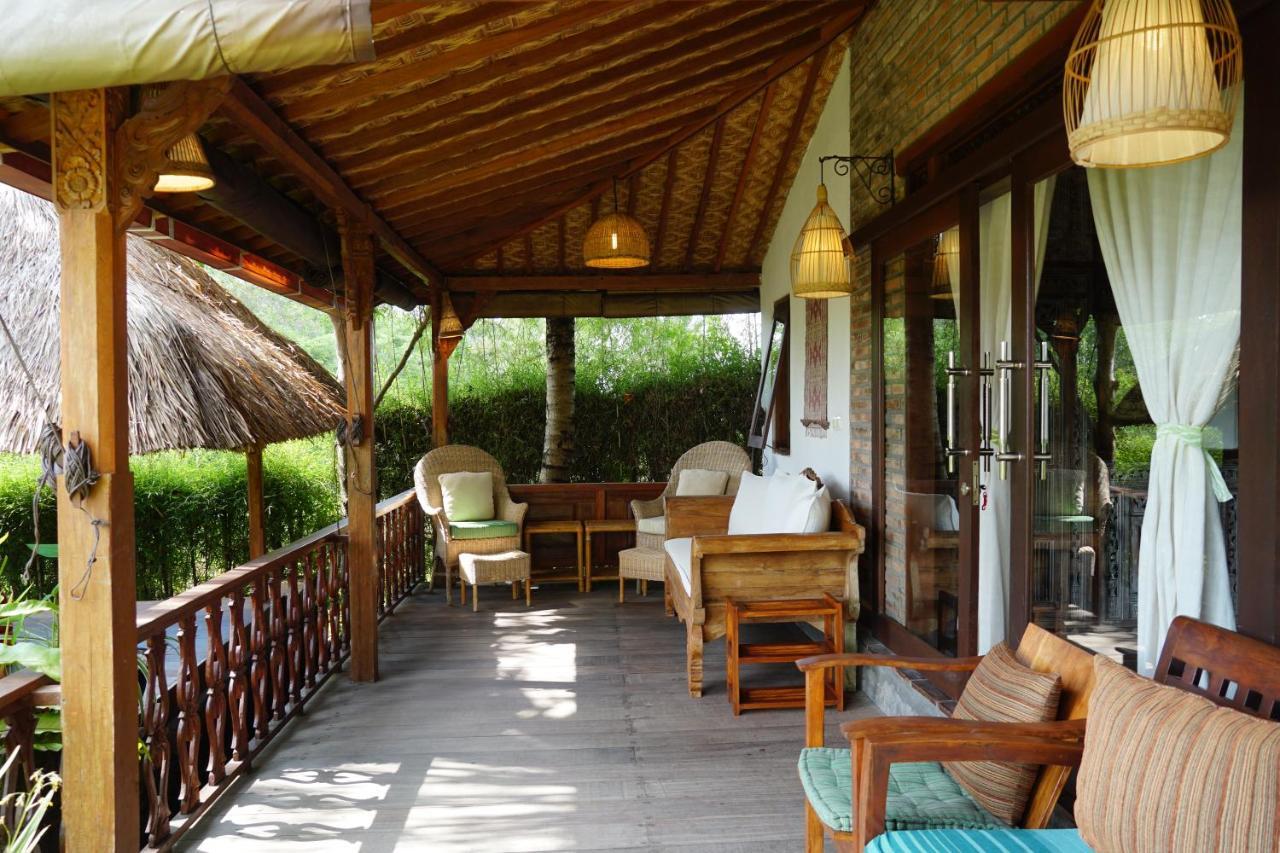 Rumah Sungai Villa Ubud Esterno foto